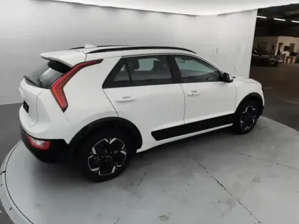 Photo 24 Kia Niro  EV Electrique 204 ch