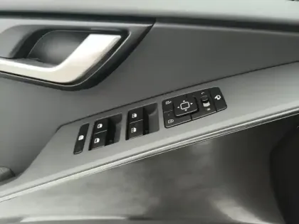 Photo 15 Kia Niro  EV Electrique 204 ch