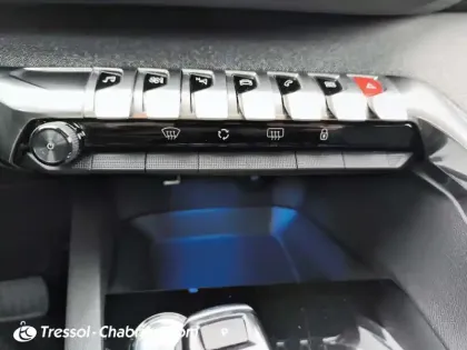 Photo 19 Peugeot 3008  Puretech 180ch S&S EAT8