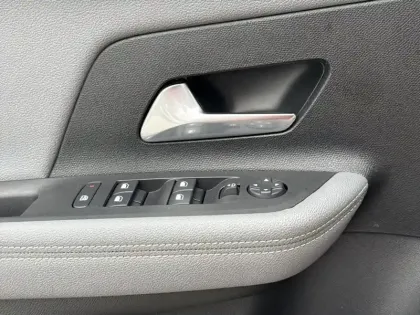 Photo 15 Opel Mokka  Electrique 136 ch & Batterie 50 kWh