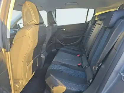 Photo 11 Peugeot 308  PureTech 130ch S&S BVM6