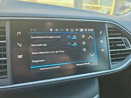 Photo 19 Peugeot 308  PureTech 130ch S&S BVM6