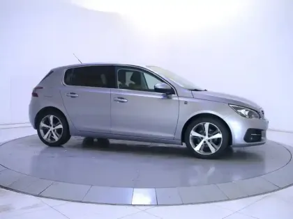 Photo 27 Peugeot 308  PureTech 130ch S&S BVM6