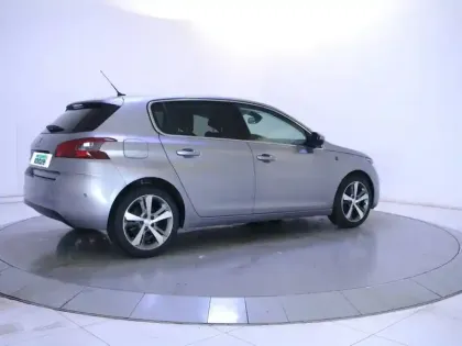 Photo 28 Peugeot 308  PureTech 130ch S&S BVM6