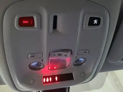 Photo 50 Peugeot 308  PureTech 130ch S&S BVM6