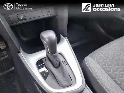 Photo 12 Toyota Yaris  Cross Hybride 116h AWD-i