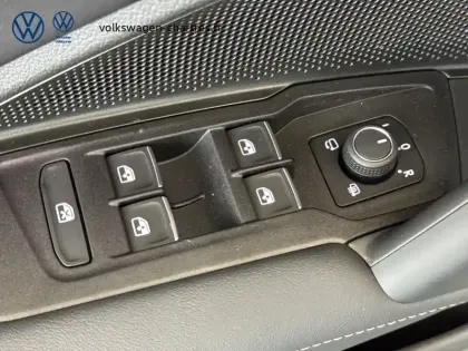 Photo 22 Volkswagen Tiguan  2.0 TDI 150ch DSG7