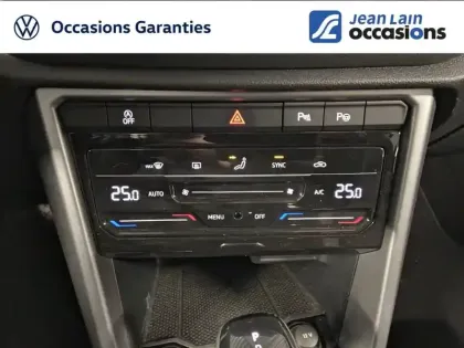 Photo 18 Volkswagen T-roc  1.5 TSI EVO 150 Start/Stop DSG7