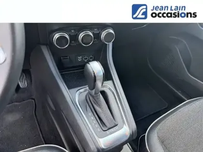 Photo 12 Renault Captur  E-Tech hybride 145