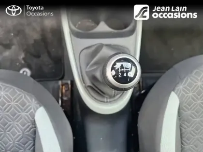 Photo 12 Toyota Aygo  X 1.0 VVT-i 72