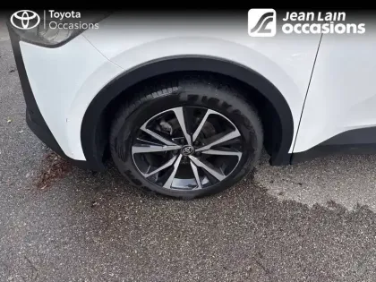 Photo 8 Toyota C-HR  Hybride 140