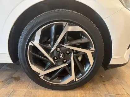 Photo 55 Hyundai I20  1.0 T-GDi 100 Hybrid 48V