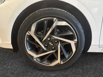 Photo 13 Hyundai I20  1.0 T-GDi 100 Hybrid 48V