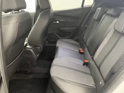 Photo 14 Peugeot 2008  PureTech 100 S&S BVM6