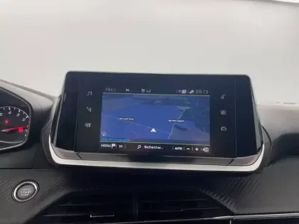 Photo 19 Peugeot 2008  PureTech 100 S&S BVM6