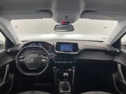 Photo 24 Peugeot 2008  PureTech 100 S&S BVM6