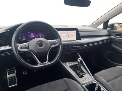 Photo 13 Volkswagen Golf  1.0 TSI OPF 110 BVM6