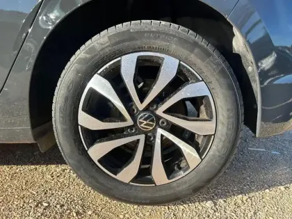 Photo 26 Volkswagen Golf  1.0 TSI OPF 110 BVM6