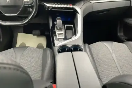 Photo 9 Peugeot 3008  Puretech 130ch S&S EAT8