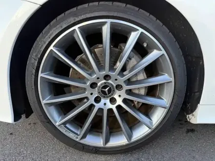 Photo 51 Mercedes Classe E  Coupé 220 d 9G-Tronic