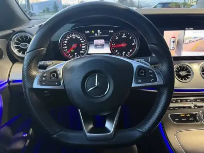 Photo 37 Mercedes Classe E  Coupé 220 d 9G-Tronic