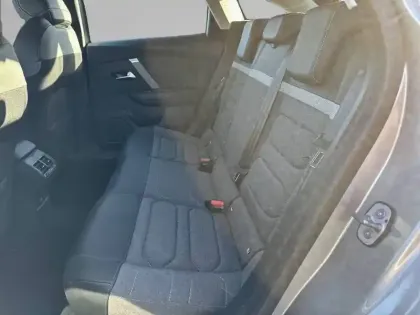 Photo 11 Citroën C4  BlueHDi 110 S&S BVM6