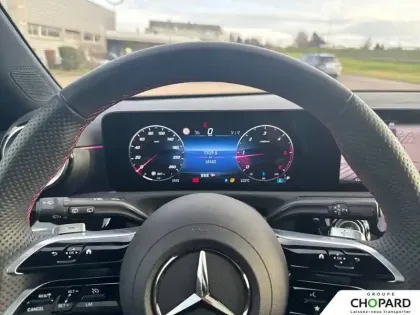 Photo 16 Mercedes Classe A  180 d 8G-DCT