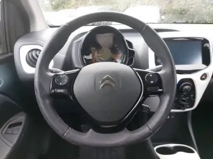 Photo 8 Citroën C1  VTi 72 S&S