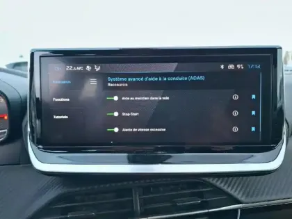 Photo 23 Peugeot 2008  PureTech 100 S&S BVM6