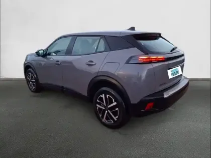 Photo 34 Peugeot 2008  PureTech 100 S&S BVM6