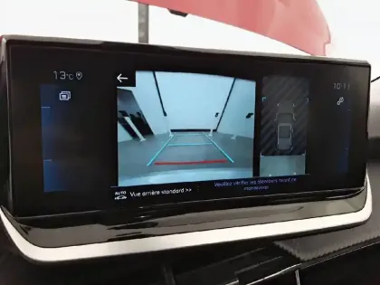 Photo 38 Peugeot 2008  BlueHDi 130 S&S EAT8