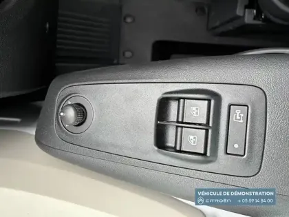 Photo 21 Citroën Jumper  FOURGON TOLE 33 L2H2 140 S&S BVM6