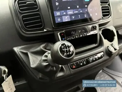 Photo 15 Citroën Jumper  FOURGON TOLE 33 L2H2 140 S&S BVM6