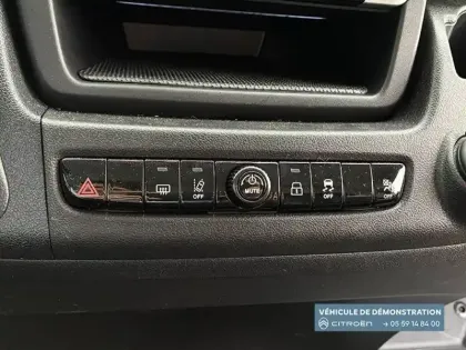 Photo 29 Citroën Jumper  FOURGON TOLE 33 L2H2 140 S&S BVM6