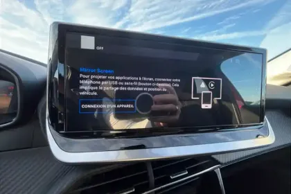 Photo 14 Peugeot 208  Hybrid 110 e-DCS6