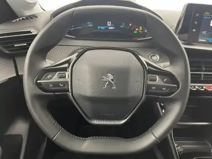 Photo 22 Peugeot 208  Electrique 50 kWh 136ch