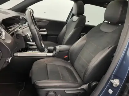 Photo 14 Mercedes EQB  350 4Matic