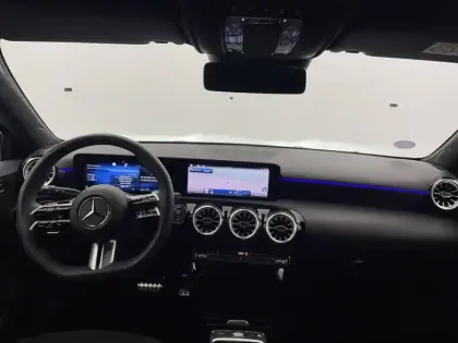 Photo 56 Mercedes Classe A  180 7G-DCT