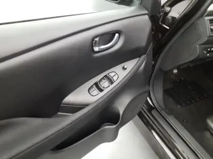 Photo 12 Nissan Leaf  Electrique 40kWh