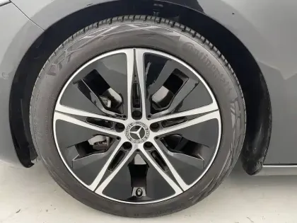 Photo 17 Mercedes Classe A  180 d 8G-DCT