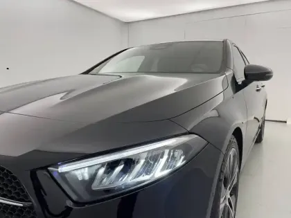 Photo 30 Mercedes Classe A  180 d 8G-DCT