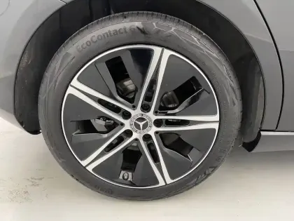 Photo 18 Mercedes Classe A  180 d 8G-DCT