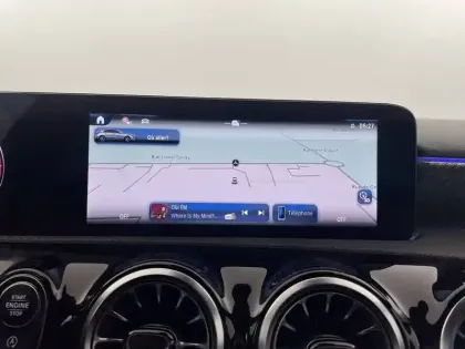 Photo 20 Mercedes Classe A  180 d 8G-DCT