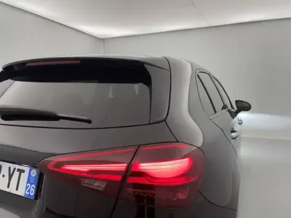 Photo 31 Mercedes Classe A  180 d 8G-DCT