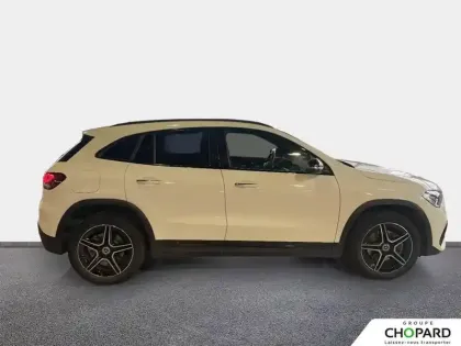 Photo 8 Mercedes GLA  250 e 8G-DCT