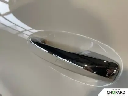 Photo 28 Mercedes GLA  250 e 8G-DCT