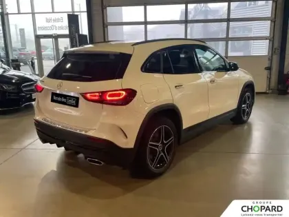 Photo 30 Mercedes GLA  250 e 8G-DCT