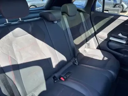 Photo 19 Mercedes GLA  250 e 8G-DCT