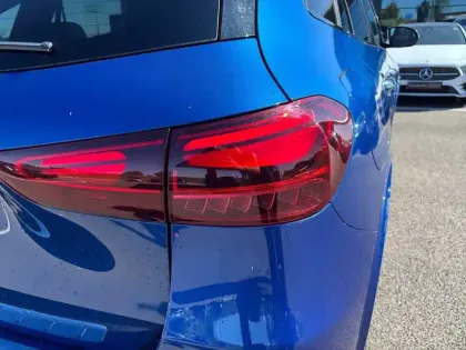 Photo 26 Mercedes GLA  250 e 8G-DCT