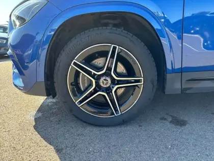 Photo 24 Mercedes GLA  250 e 8G-DCT